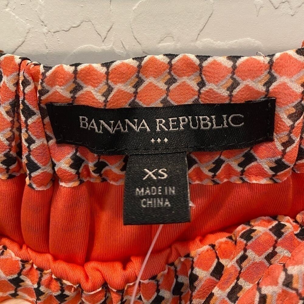 BANANA REPUBLIC Pleated Midi Skirt Orange Geometric Print Resort NWT | XS - Picture 4 of 6